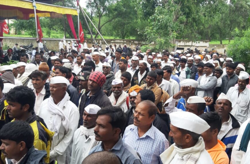 पीएम-किसान योजनेत २०१९ नंतरच्या शेतकऱ्यांचाही समावेश करा, कांदा उत्पादकांची मोठी मागणी